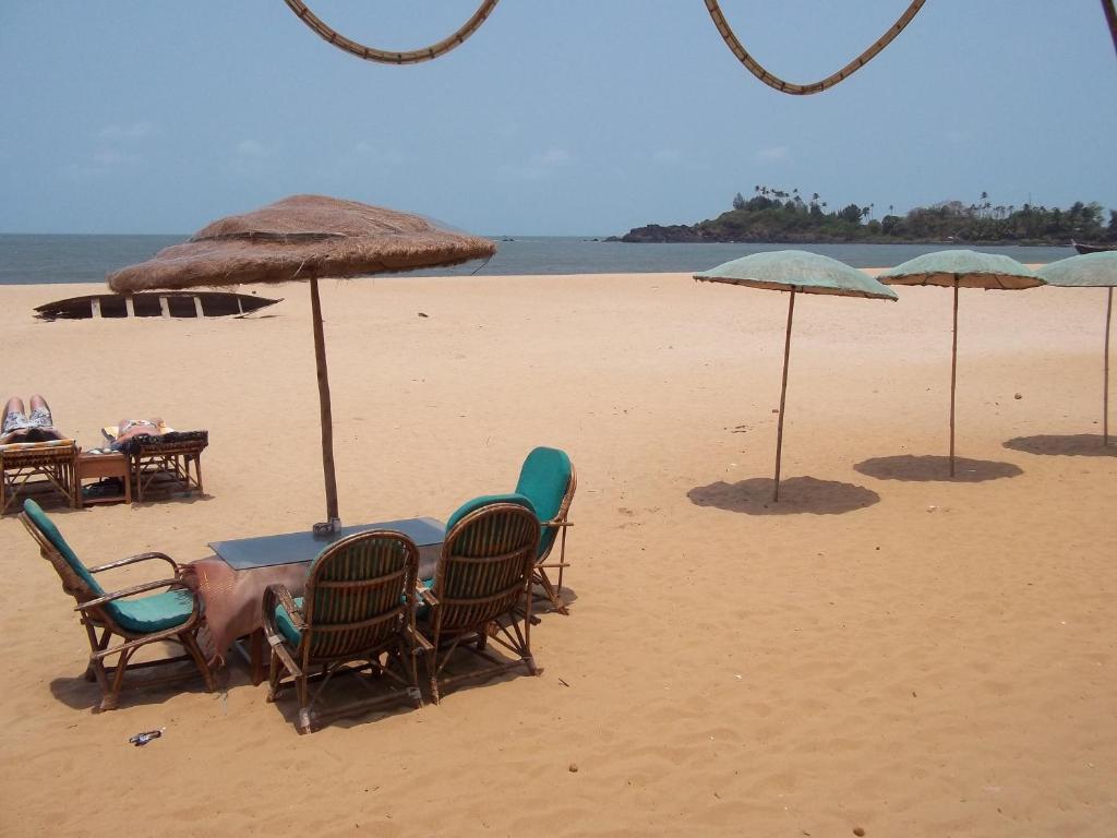 קלנגוטה Tivai Beach Cottages מראה חיצוני תמונה